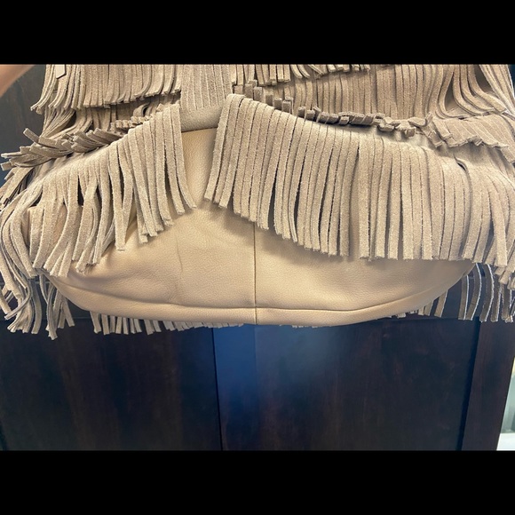 ❤️❤️TORY BURCH❤️❤️ - Picture 3 of 4